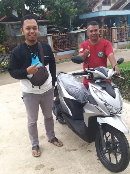 Testimoni pembelian unit motor Motor Honda Indramayu Webportal Marketing Sepeda Motor Indonesia
