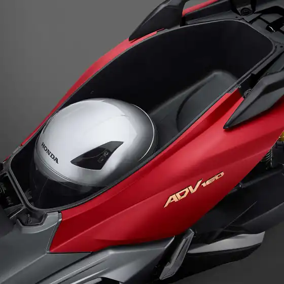 Fitur Motor Honda ADV 160 ABS Kendari 2026