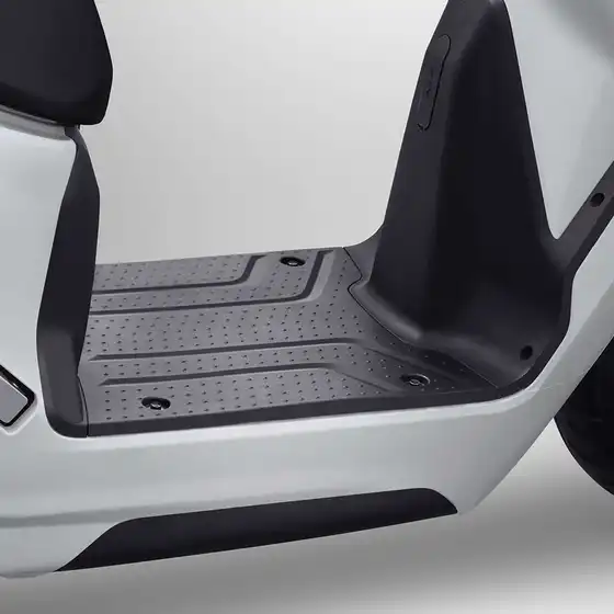 Fitur Motor Honda EM1 2026