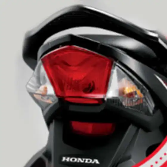 Fitur Motor Honda Revo X CW Majalengka 2026
